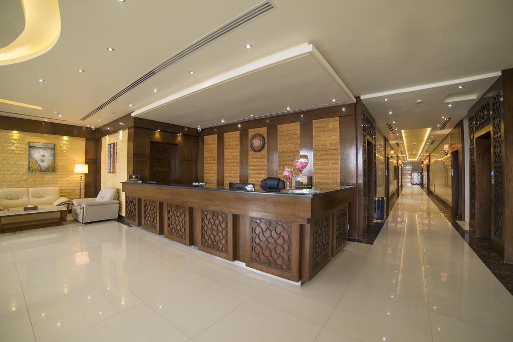 Kyan Al Yarmouk Suites Riaad Buitenkant foto